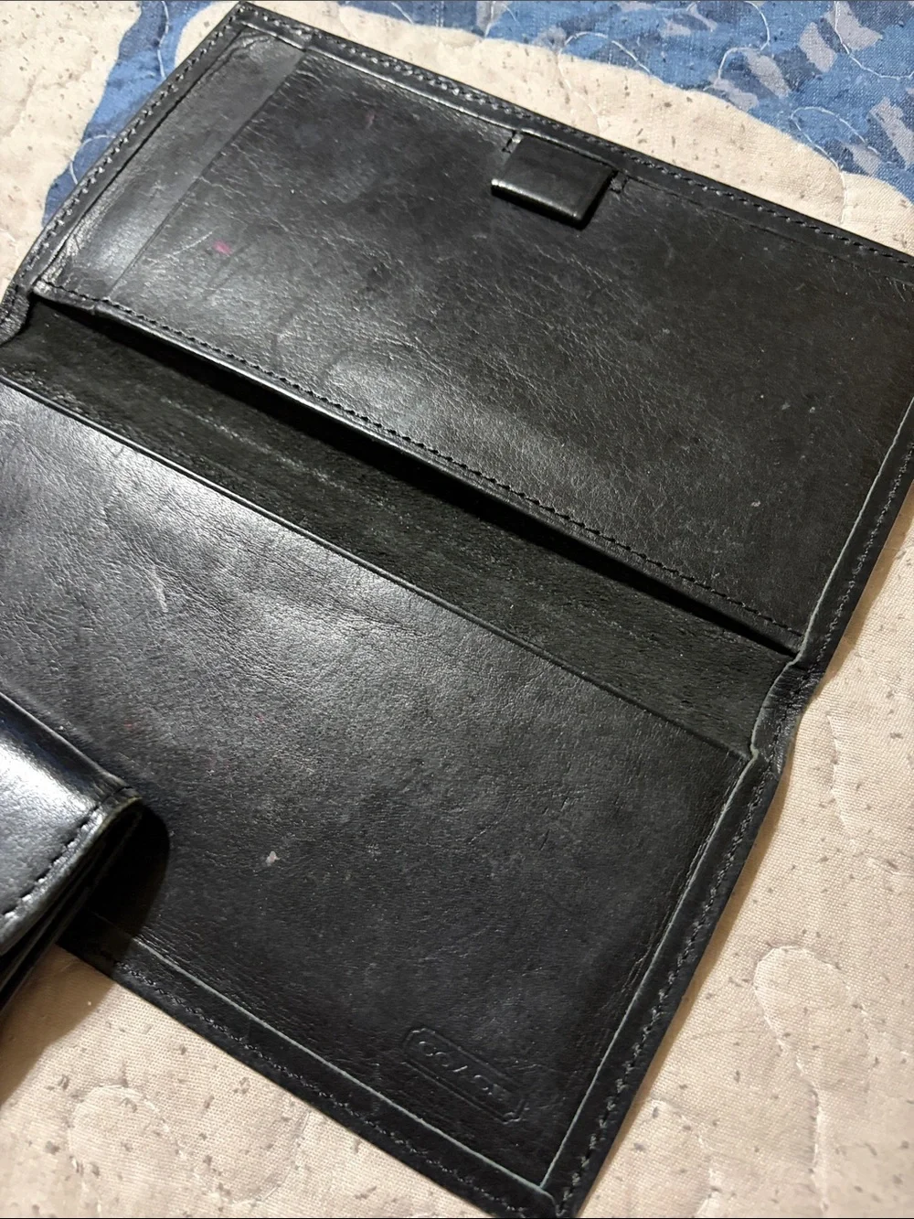 Coach Black Leather Men's Zip Wallet with Exterior Pocket
